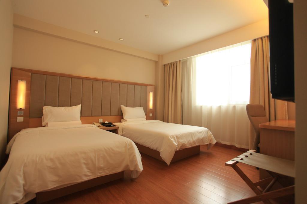 Ji Hotel Youyi Road Тяньцзинь Номер фото